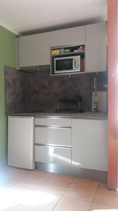 Studio Le Balisier Caritan ภายนอก รูปภาพ
